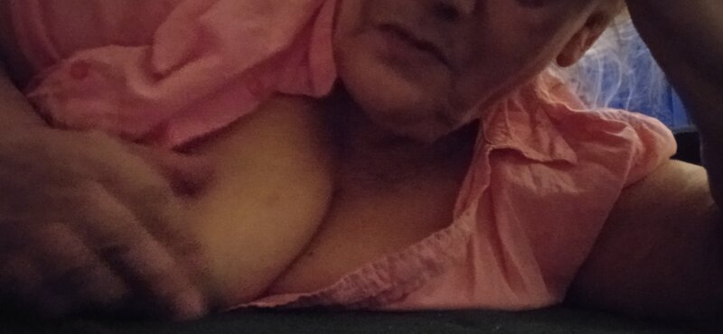 Prestez un masaj de vis domnilor generosi dornici de senzatii placute.